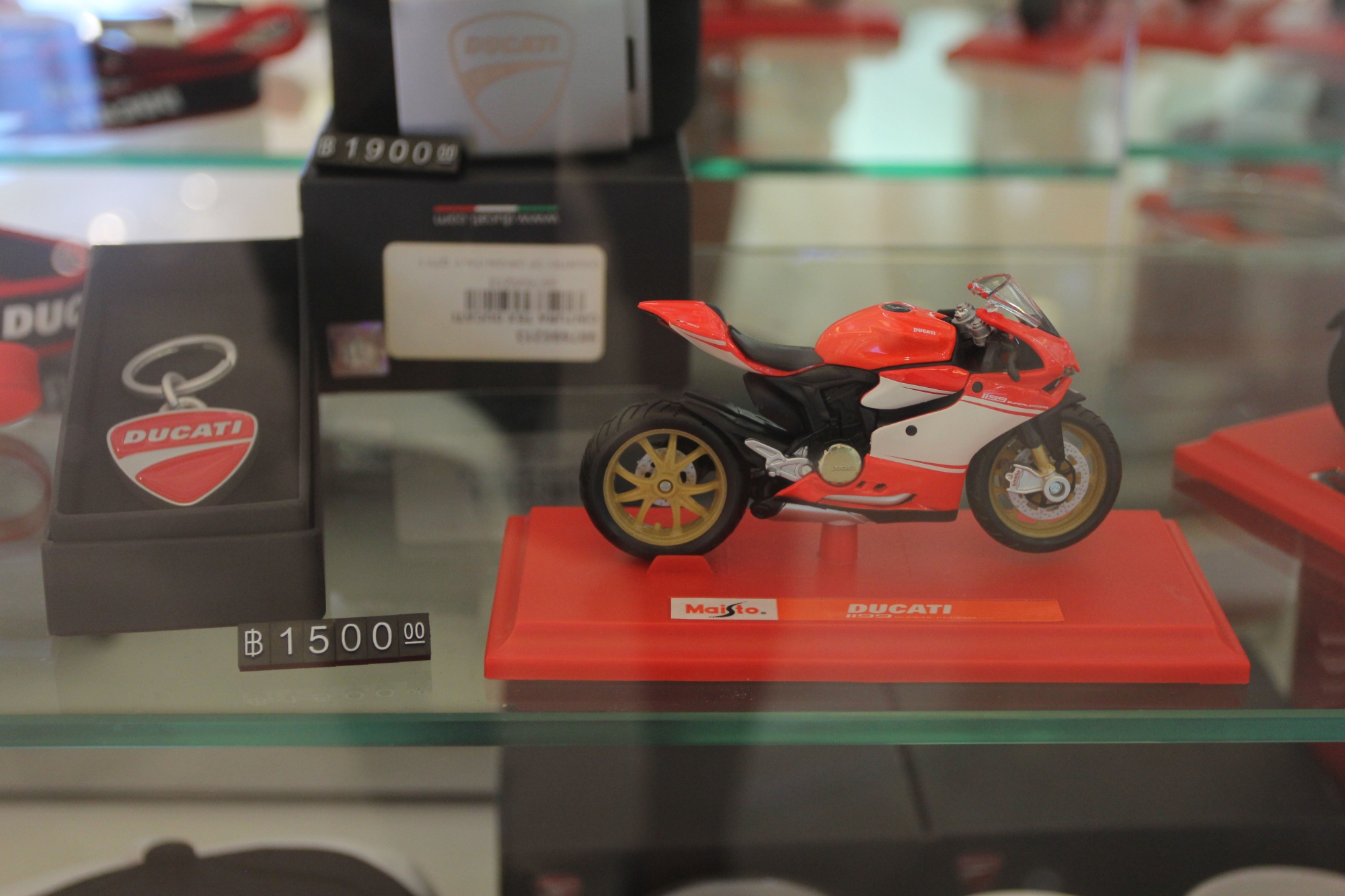 Ducati จัดแสดงสินค้าพรีเมี่ยมที่ระลึก