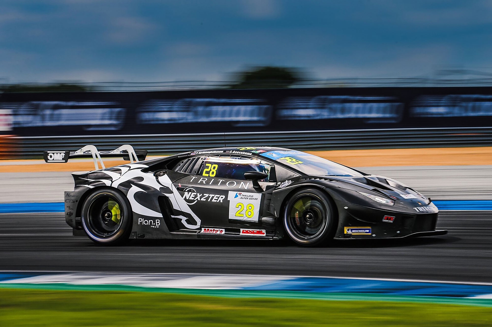 SUPER CAR LAMBORGHINI HURACAN GT3 EVO ยอดกระทิง 600 แรงม้า