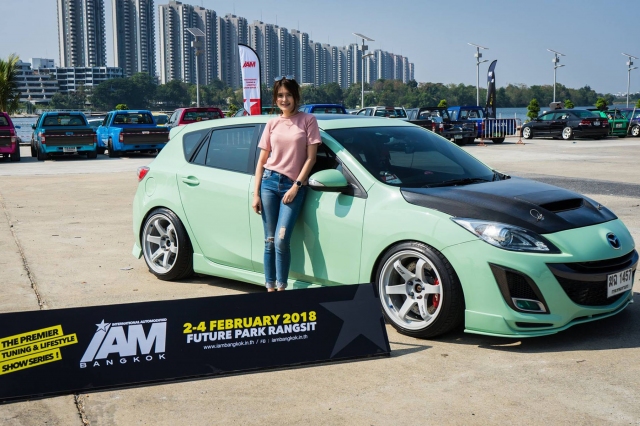 Mazda 3 เขียวมินท์ของสาวใสวัยซิ่ง