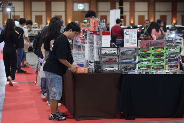LINE_ALBUM_IAM BANGKOK 2024_241207_110