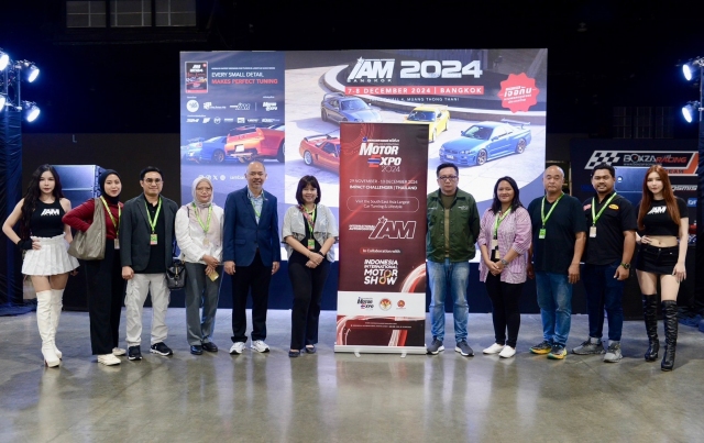LINE_ALBUM_IAM BANGKOK 2024_241207_154